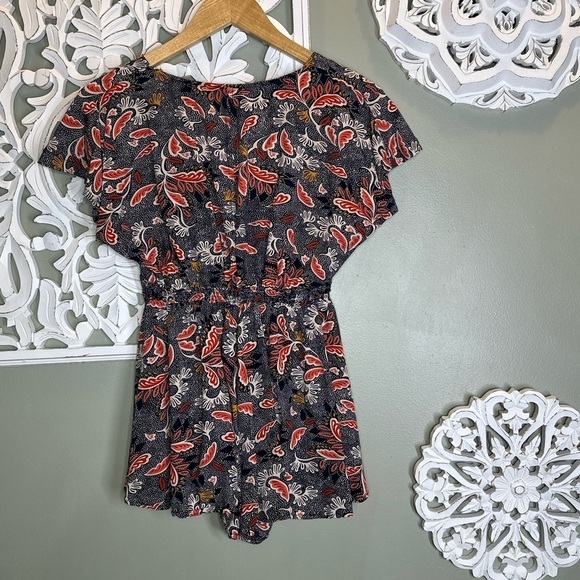 Lulus Dondi Navy Blue Print Romper Floral Paisley  Small - Picture 7 of 11